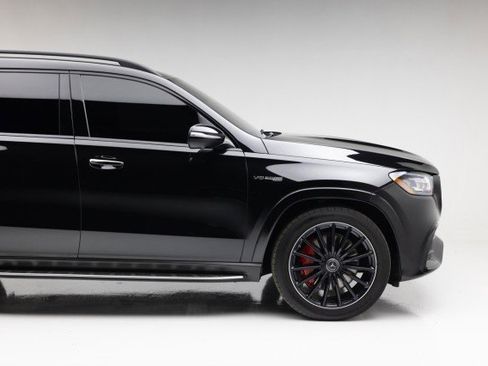 Used 2022 Mercedes-Benz GLS 63 AMG 4MATIC image 23