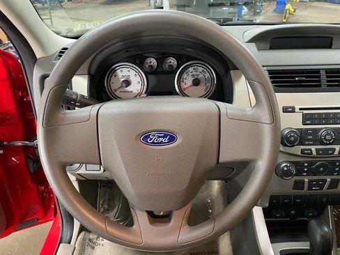 Used 2008 Ford Focus SE image 9