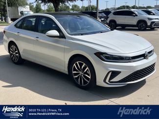 Used 2025 Volkswagen Jetta SE w/ Sunroof Package FWD video 1