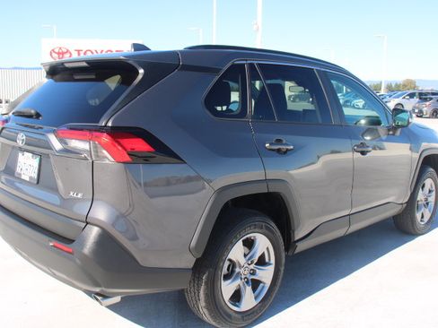 Used 2024 Toyota RAV4 XLE FWD image 3