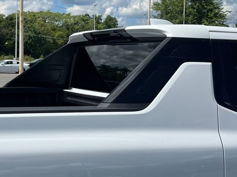 New 2026 Chevrolet Silverado EV LT image 10