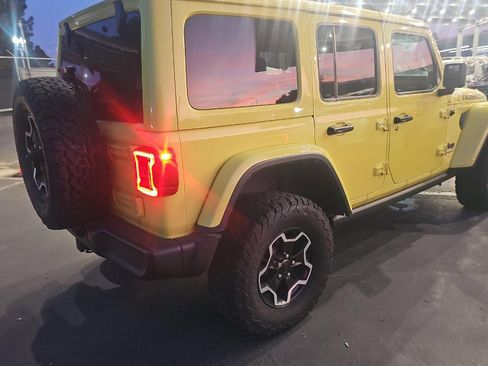 Used 2023 Jeep Wrangler Unlimited Rubicon AWD/4WD image 4