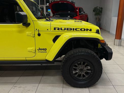Used 2022 Jeep Wrangler Unlimited Rubicon w/ Trailer Tow Package AWD/4WD image 7