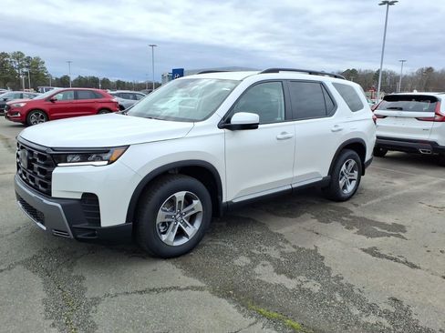 New 2026 Honda Pilot EX-L image 3