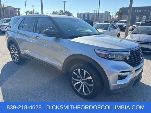 Certified 2021 Ford Explorer ST w/ Equipment Group 401A image 8