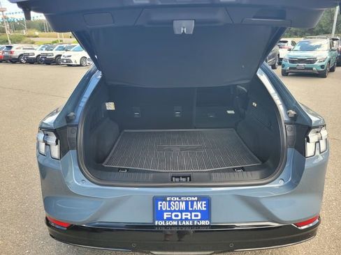 Certified 2024 Ford Mustang Mach-E Premium AWD/4WD image 8