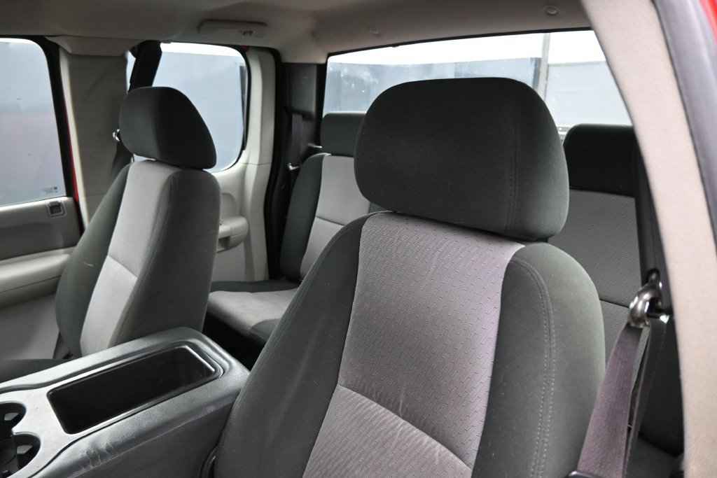 Used 2009 GMC Sierra 1500 W/T AWD/4WD image 13