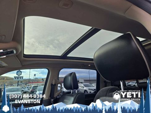 Used 2019 RAM 1500 Laramie image 13