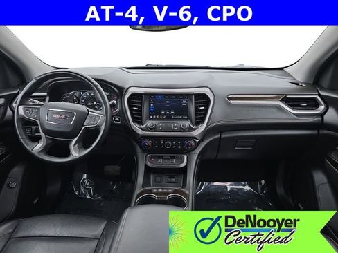 Used 2023 GMC Acadia AT4 image 9