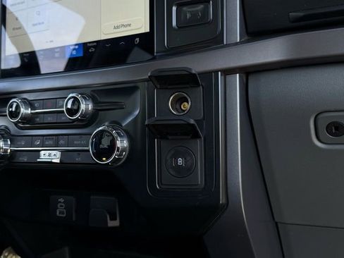 Used 2025 Ford F150 XLT w/ Equipment Group 301A Standard image 27