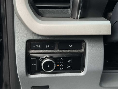 Used 2024 Ford F250 XLT w/ Black Appearance Package image 27