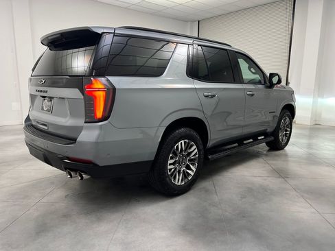 Used 2025 Chevrolet Tahoe Z71 AWD/4WD image 7