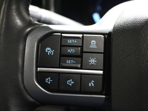 Used 2024 Ford F250 Lariat w/ Lariat Ultimate Package image 11