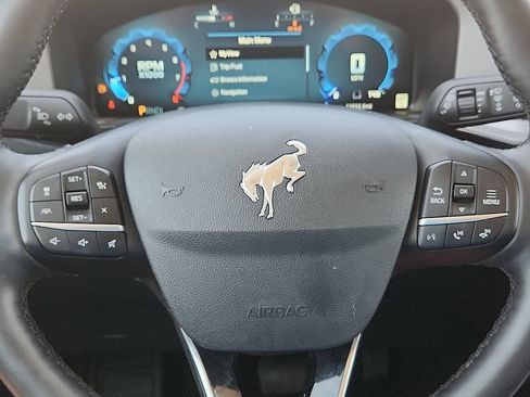Certified 2025 Ford Bronco Sport Outer Banks w/ Outer Banks Tech Package+ AWD/4WD image 11