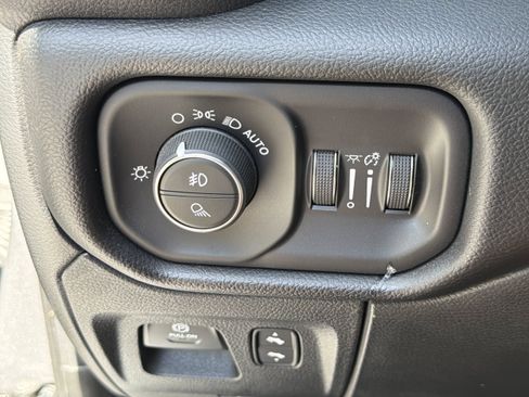 Used 2022 RAM 1500 Laramie w/ Sport Appearance Package RWD image 16