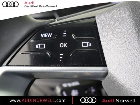 Certified 2025 Audi Q5 Premium w/ 19" Wheel Package image 27