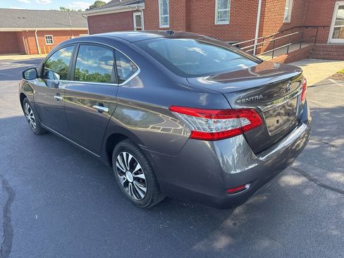 Used 2014 Nissan Sentra SV w/ SV Driver Package FWD image 7