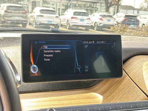 Used 2014 BMW i3 image 8