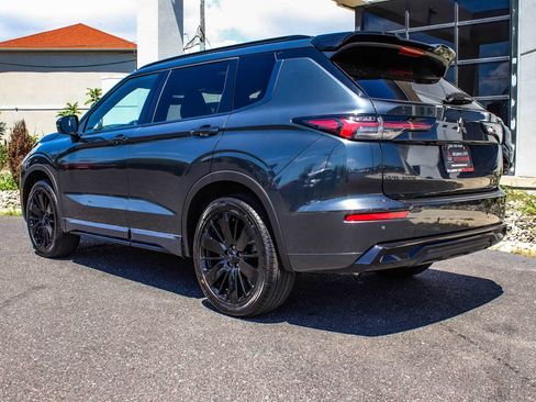 New 2026 Mitsubishi Outlander SEL Black Edition AWD/4WD image 4