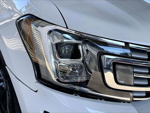 Used 2019 Ford Expedition Max Limited RWD image 31