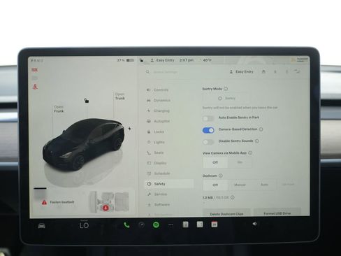 Used 2023 Tesla Model Y Long Range image 58