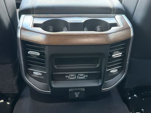 Used 2024 RAM 3500 Laramie AWD/4WD image 32