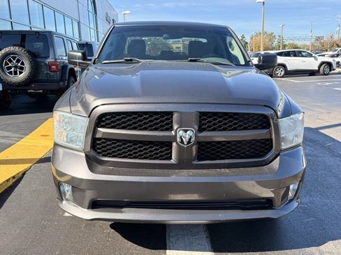Used 2017 RAM 1500 Express image 2
