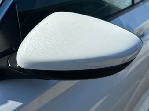 Used 2019 Honda Accord Sport image 9