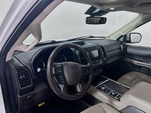 Used 2021 Ford Expedition Limited image 31