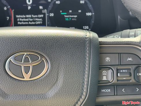 Certified 2026 Toyota 4Runner TRD Off-Road Premium image 22