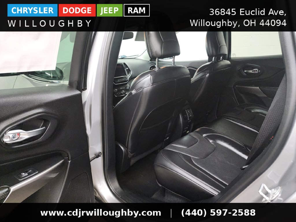 Used 2020 Jeep Cherokee Limited w/ Advanced Safety Group AWD/4WD image 26