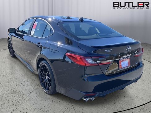 New 2026 Toyota Camry SE FWD image 3