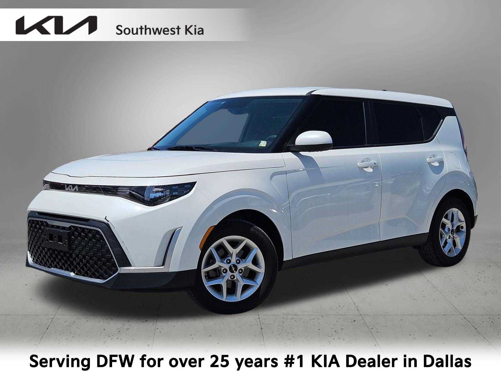 Certified 2023 Kia Soul S FWD image 1