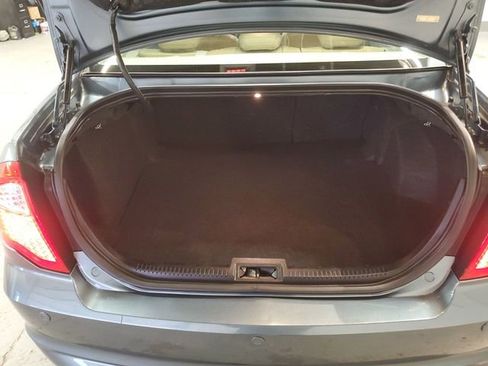 Used 2011 Ford Fusion SEL image 24