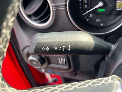 Used 2023 Jeep Wrangler Unlimited Sahara w/ Cold Weather Group AWD/4WD image 13
