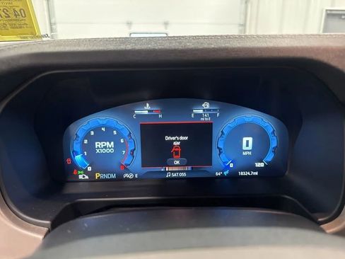 Used 2025 Ford Bronco Outer Banks AWD/4WD image 14