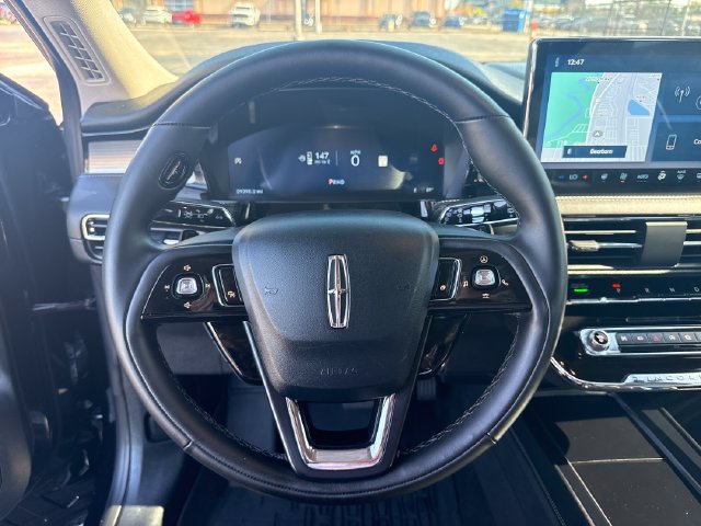 Used 2024 Lincoln Corsair AWD w/ Equipment Group 101A image 17
