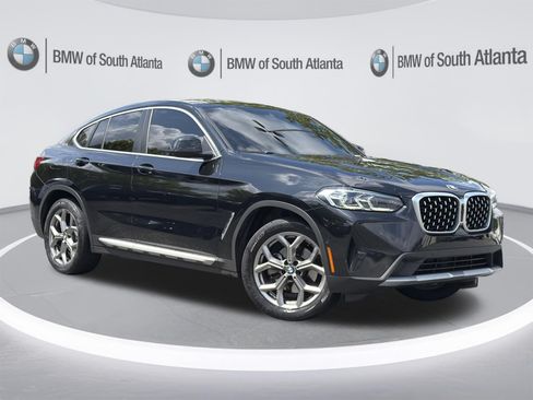 Used 2024 BMW X4 xDrive30i w/ Premium Package AWD/4WD image 2