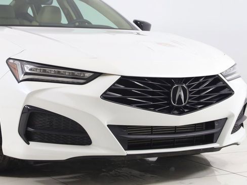 Used 2024 Acura TLX w/ Technology Package image 39