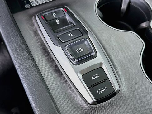 Used 2025 Honda Passport EX-L image 24