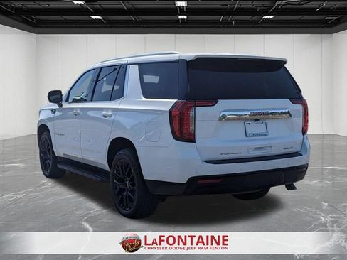 Used 2023 GMC Yukon SLE w/ Gmc Pro Safety Plus Package AWD/4WD image 3