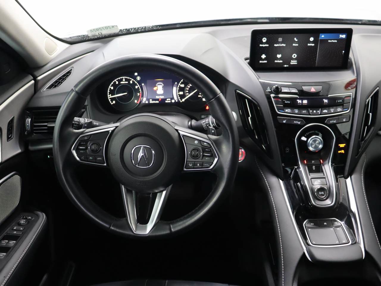 Used 2023 Acura RDX w/ Technology Package FWD image 11