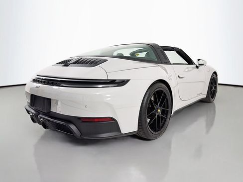 Used 2026 Porsche 911 Targa 4 GTS AWD/4WD image 9