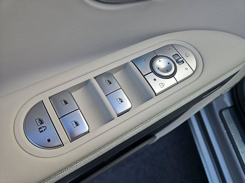 New 2024 Hyundai Ioniq 5 Limited AWD/4WD image 18