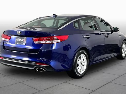 Used 2018 Kia Optima LX FWD image 12