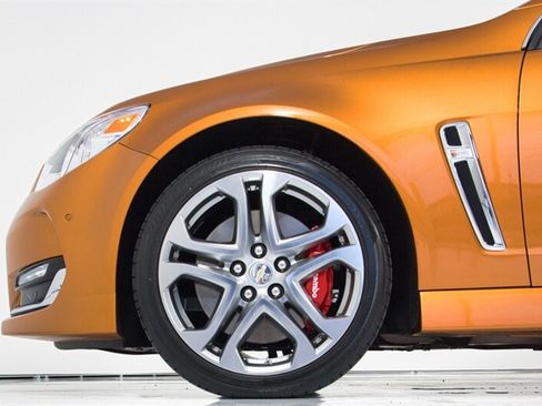 Used 2017 Chevrolet SS RWD image 6