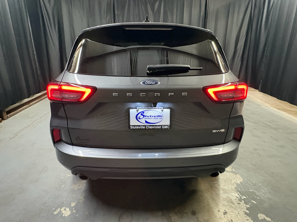 Used 2023 Ford Escape ST-Line w/ Tech Pack #1 AWD/4WD image 6