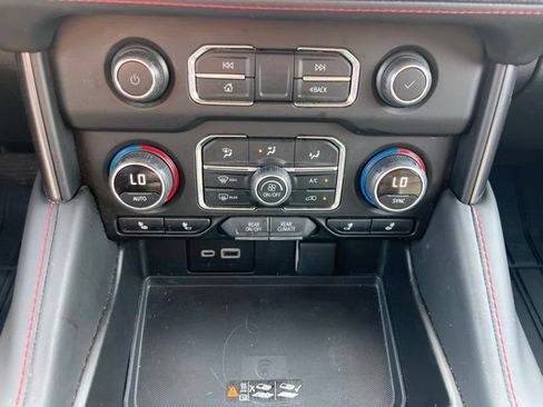 Used 2024 Chevrolet Tahoe RST w/ Luxury Package RWD image 31