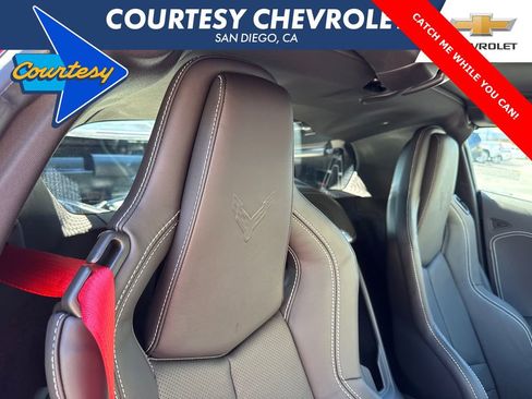 New 2025 Chevrolet Corvette E-Ray image 12