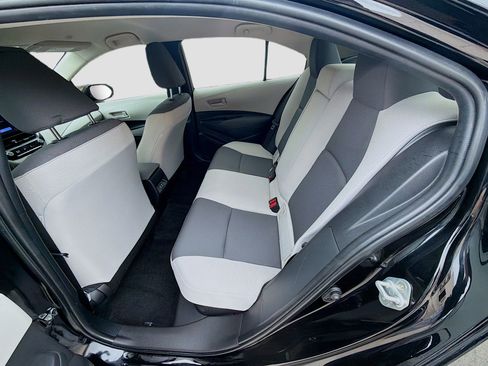 Used 2024 Toyota Corolla LE image 22